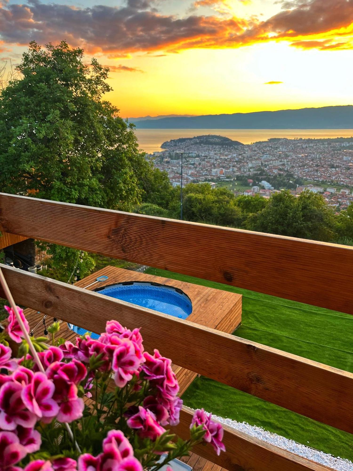 Villa & Apartments Cityview Ochryda Zewnętrze zdjęcie